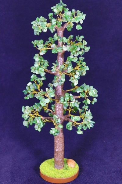 Дерево из нефрита