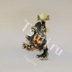 Подарок из янтаря Лягушка с короной