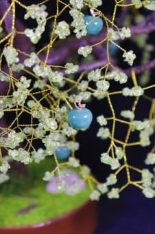 Сувенир их хризолита