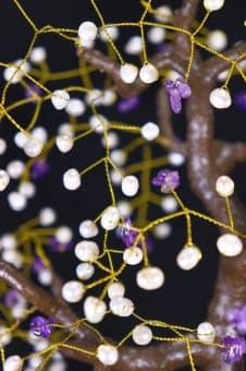 Подарок из жемчуга и аметиста