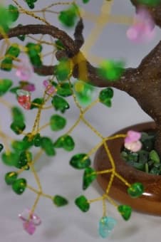 Сувенир из изумруда